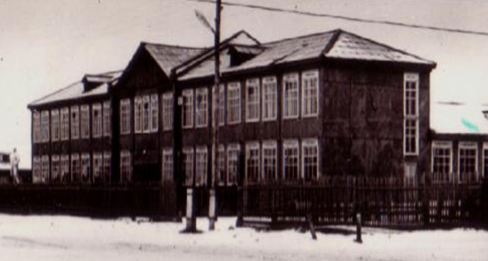 Школа с 1961 по 1989 годы.
